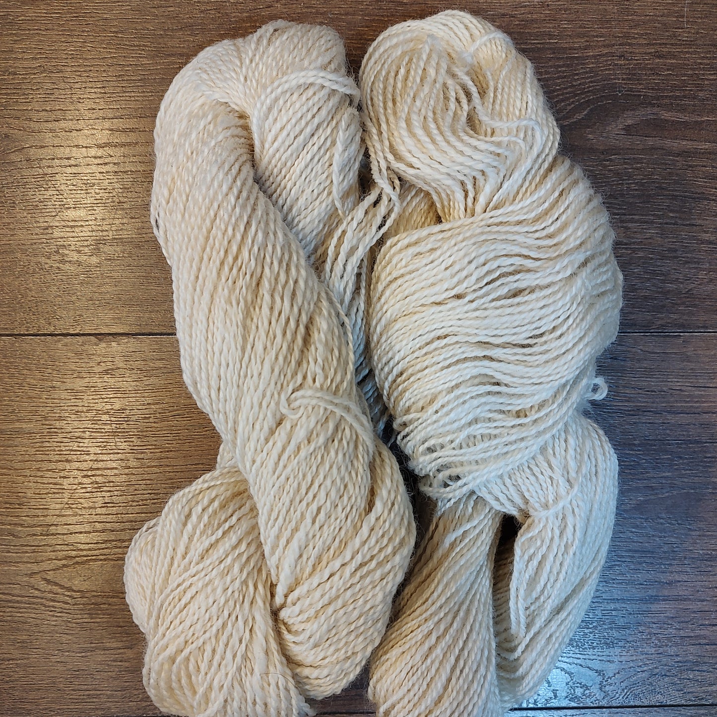 Yarn - Handspun yarn Natural Cream- 52