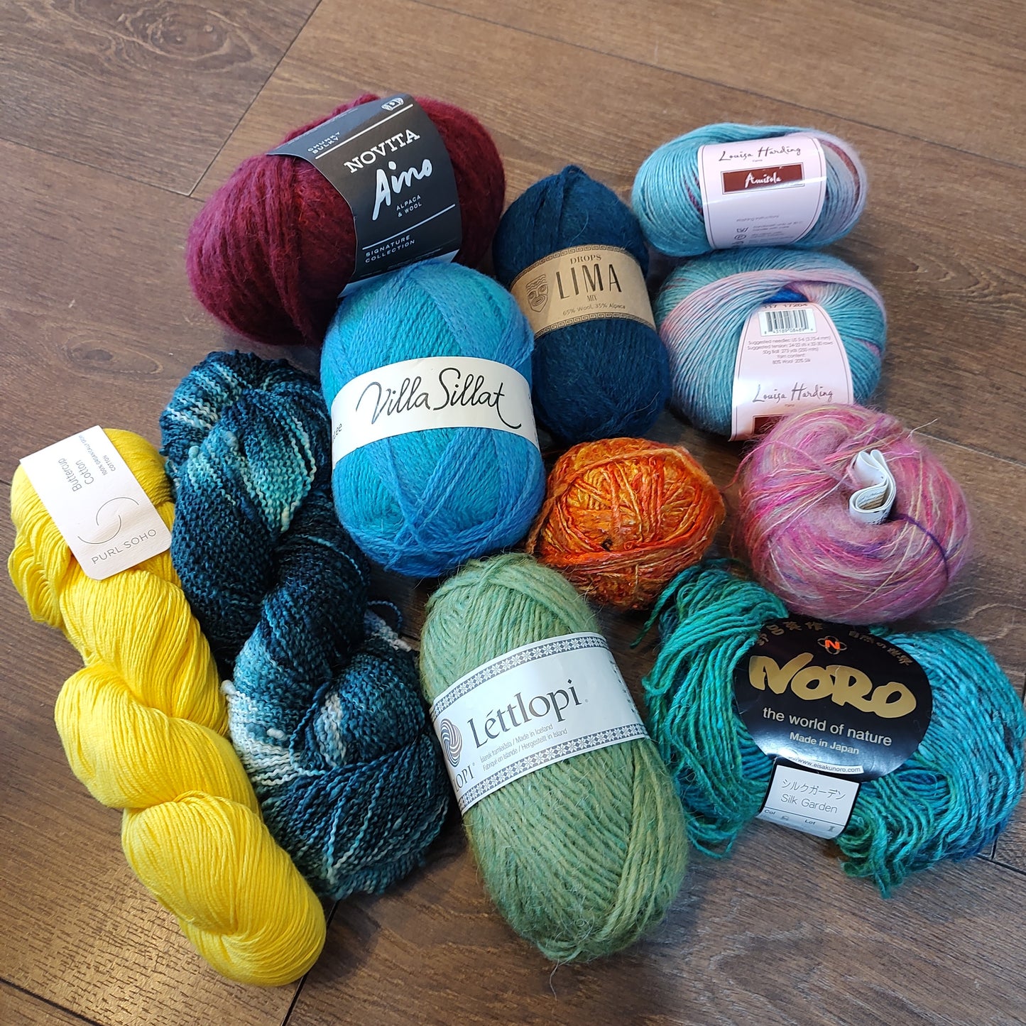 Yarn - bright texture bundle - 97