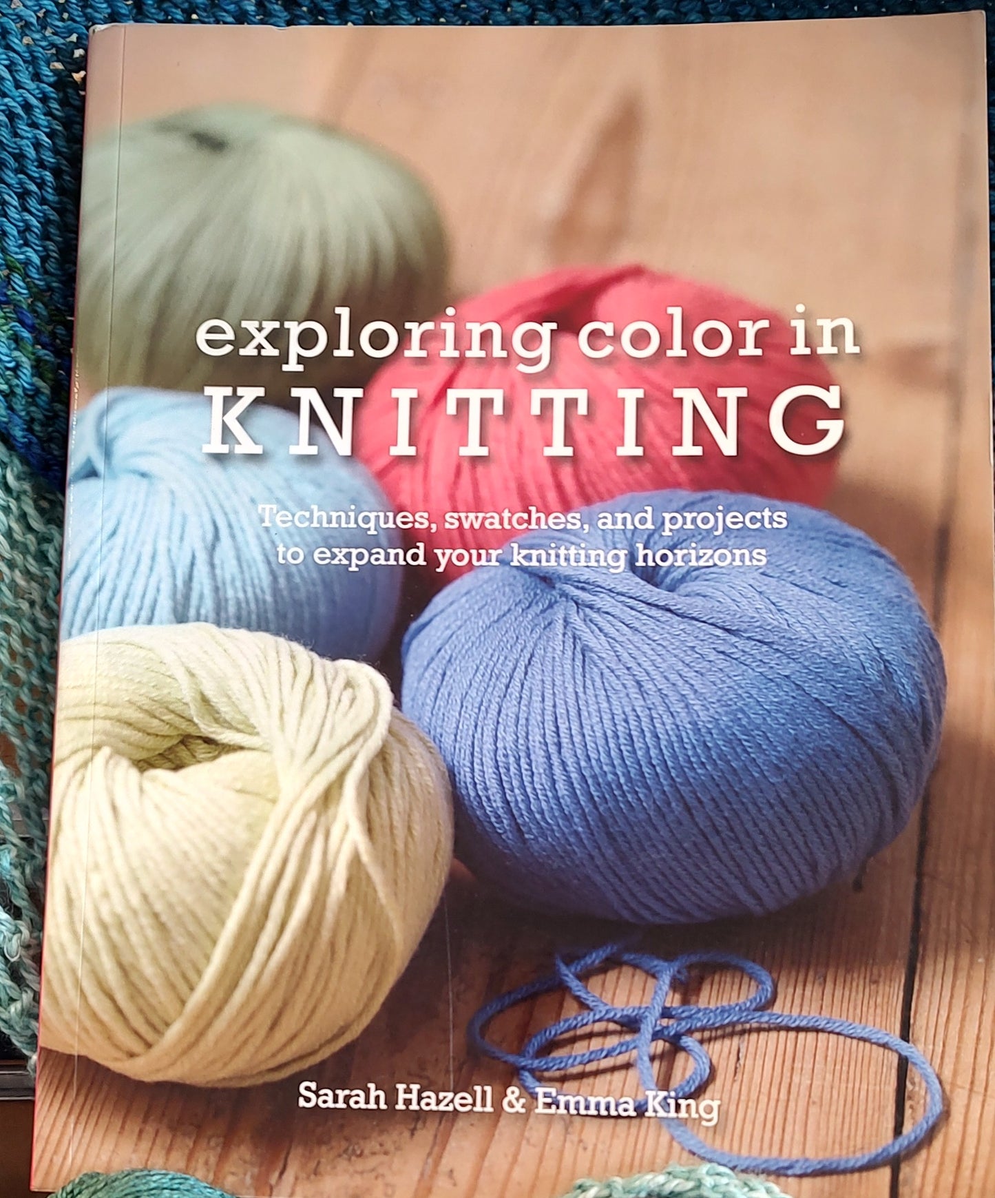 Book - Exploring Color in Knitting