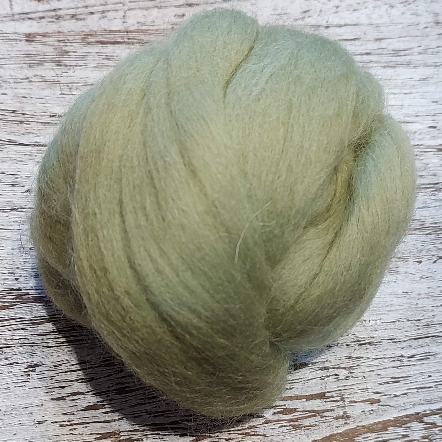 Dyed Corriedale tops