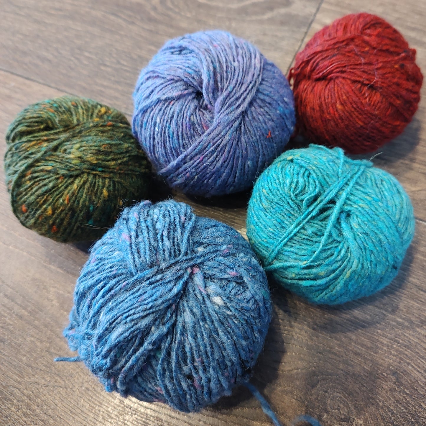Yarn - tweed 4ply mini balls - 98