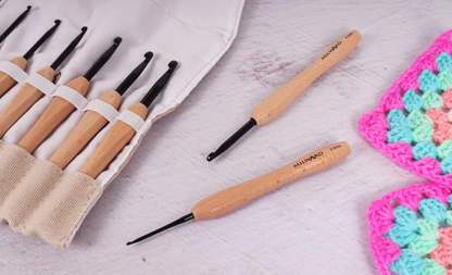 Beechwood crochet hook set