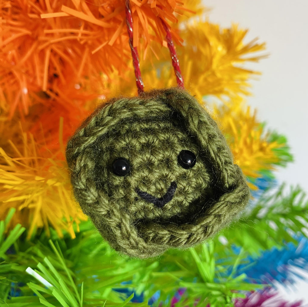 Next step crochet: Brussel Sprout ornament