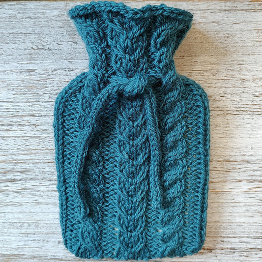 Confident Cables - knit a hot water bottle cover