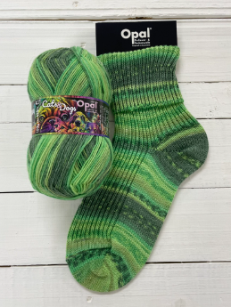 Opal Cats & Dogs 4 ply