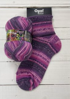 Opal Cats & Dogs 4 ply