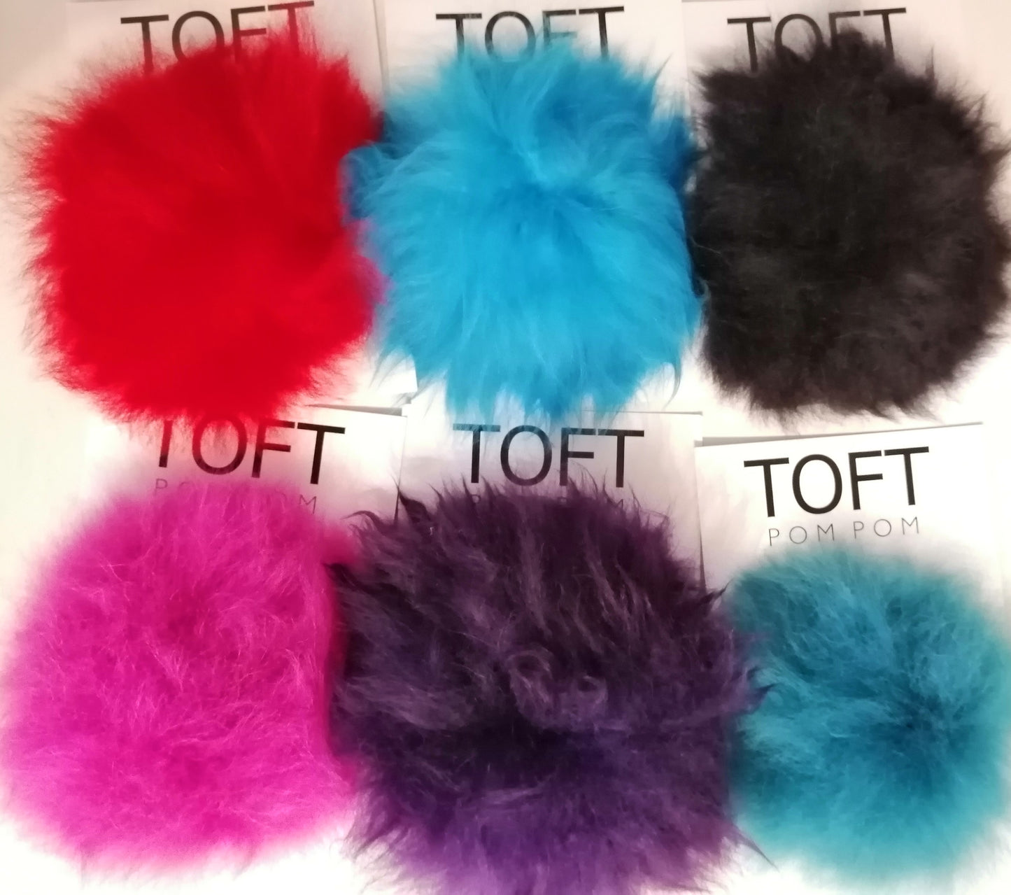 Alpaca pom-pom colours