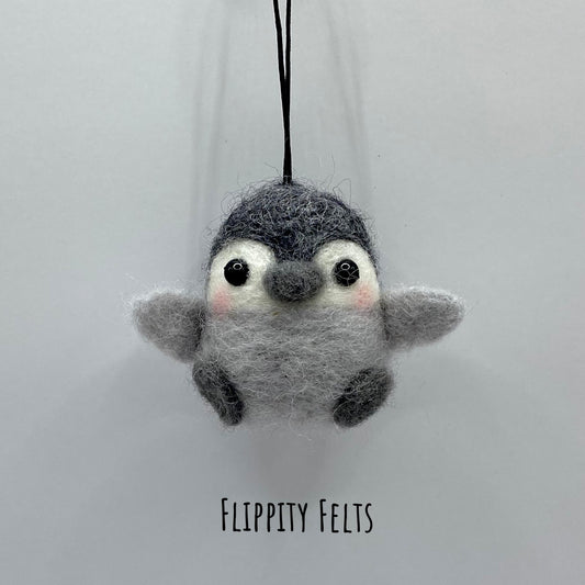 Needlefelt a Baby Penquin Ornament